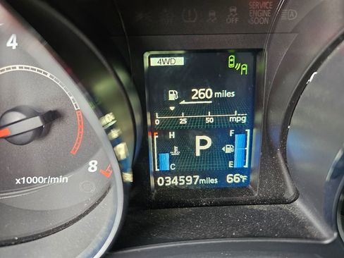 Used 2024 Mitsubishi Outlander Sport SE image 25