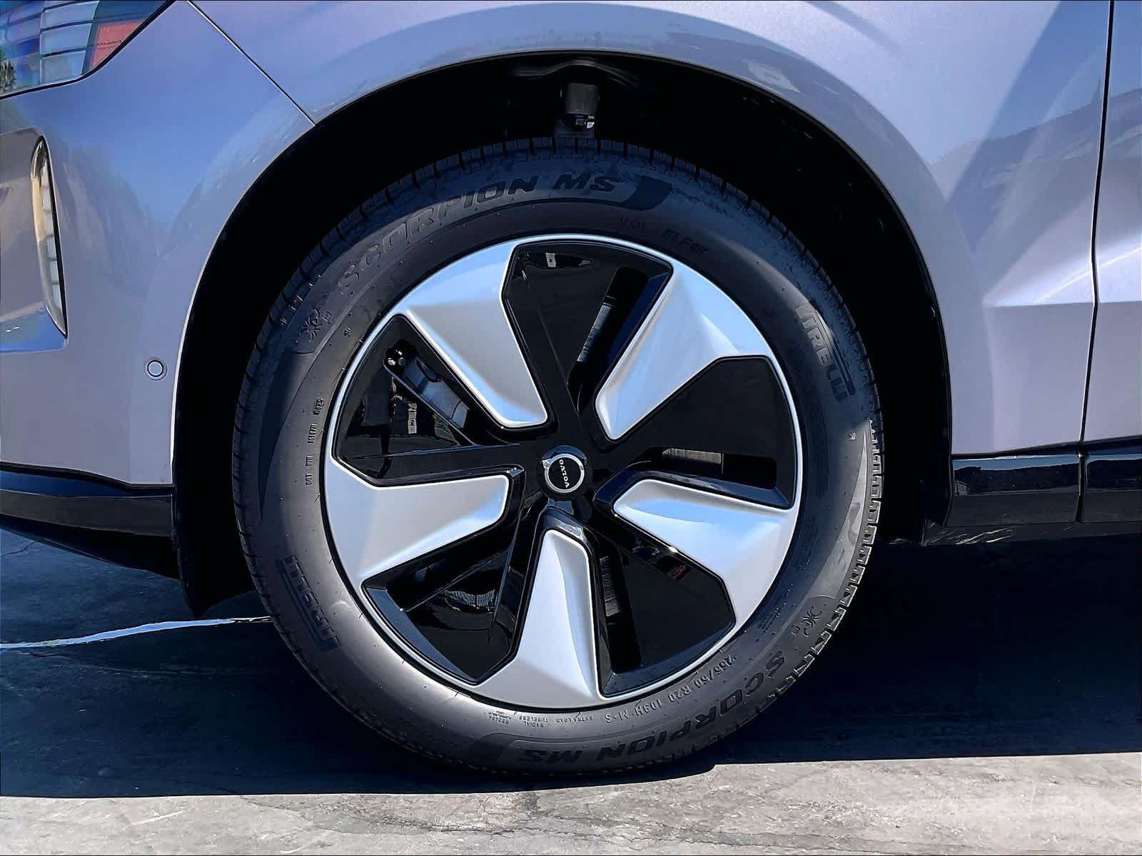 New 2026 Volvo EX90 Plus RWD image 14