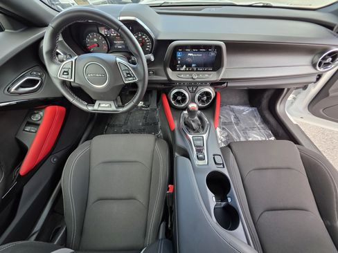 Used 2021 Chevrolet Camaro SS w/ Redline Edition image 11