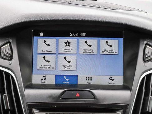 Used 2018 Ford Focus SEL FWD image 11