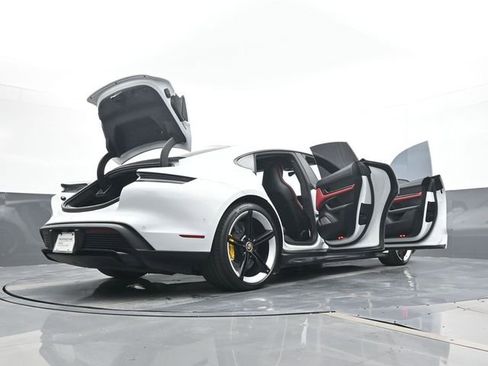 Certified 2020 Porsche Taycan Turbo S image 27