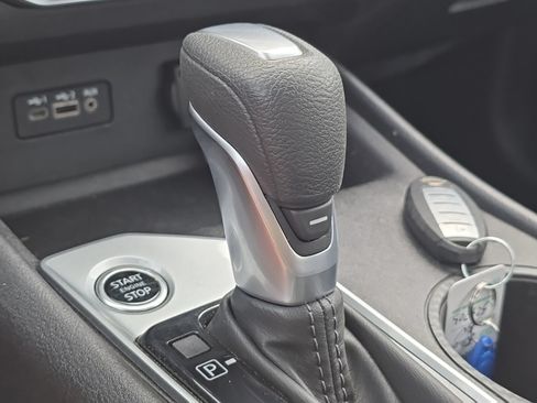 Used 2025 Nissan Altima 2.5 SV AWD/4WD image 13