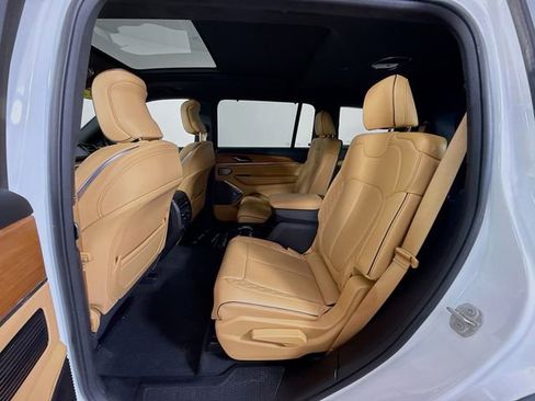 Used 2022 Jeep Grand Cherokee L Summit image 25