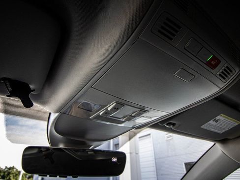 New 2026 Volkswagen Taos SE image 41