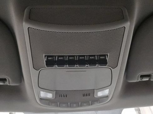 Used 2017 Ford F350 XLT w/ XLT Premium Package AWD/4WD image 3