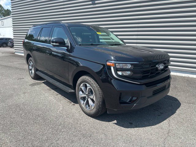 New 2027 Ford Expedition Max Active AWD/4WD image 1