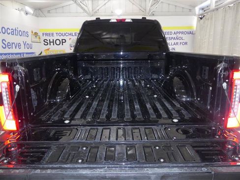 Used 2024 Ford F350 Platinum AWD/4WD image 40