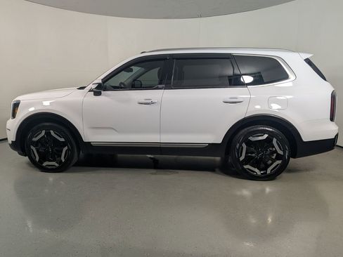 Used 2024 Kia Telluride EX FWD image 4