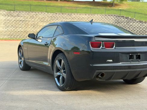 Used 2011 Chevrolet Camaro LT w/ RS Package RWD image 5