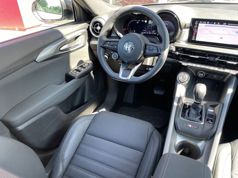 Certified 2024 Alfa Romeo Tonale Ti w/ Active Assist Package image 26