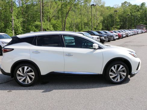 Used 2021 Nissan Murano SL FWD image 9