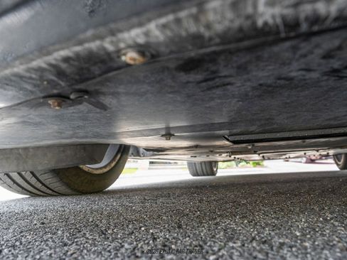 Used 2005 Aston Martin Vanquish S image 75