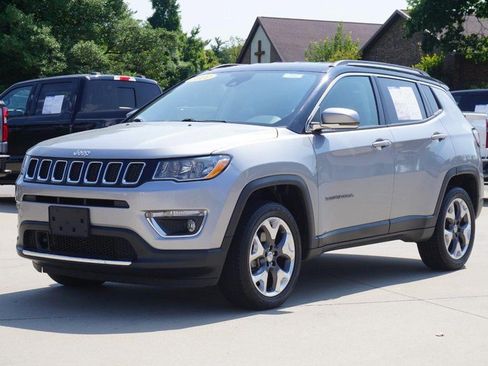 Used 2021 Jeep Compass Limited w/ Elite Interior Group AWD/4WD image 7
