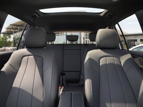 Used 2026 Mercedes-Benz GLB 250 4MATIC image 35