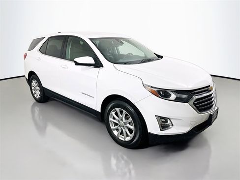 Used 2020 Chevrolet Equinox LT image 1