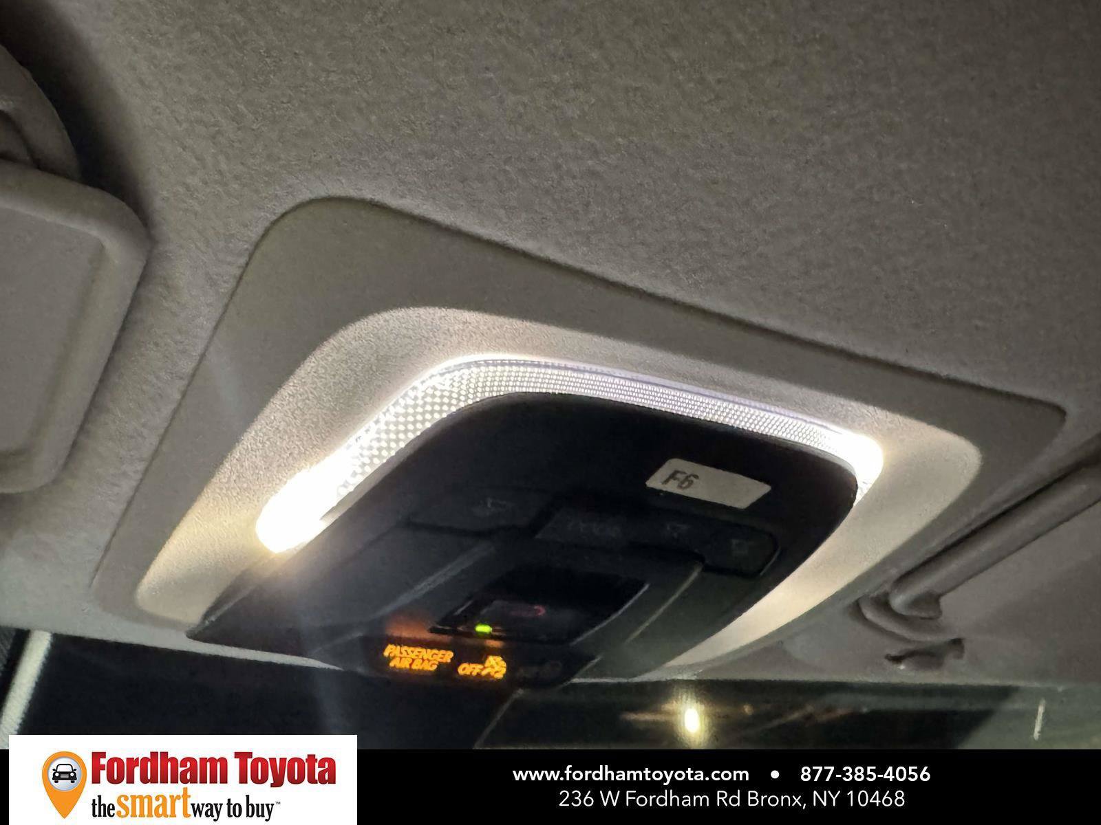 Used 2026 Toyota Corolla LE w/ LE Premium Package FWD image 31