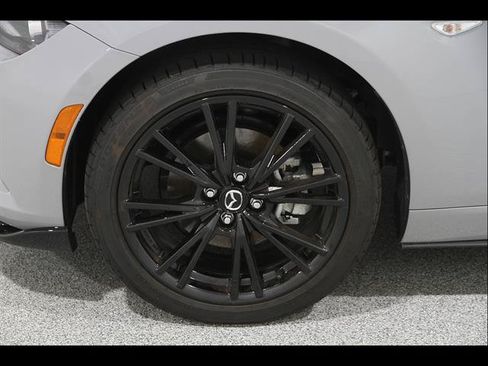 Used 2025 MAZDA MX-5 Miata Club RWD image 21