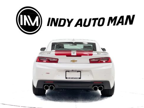 Used 2018 Chevrolet Camaro SS RWD image 5