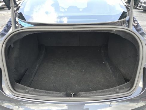 Used 2024 Tesla Model 3 Standard Range RWD image 12