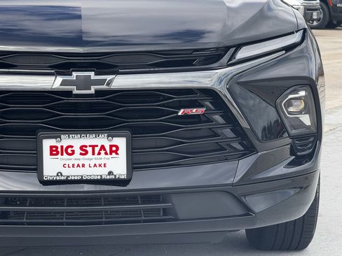 Used 2025 Chevrolet Blazer RS image 5
