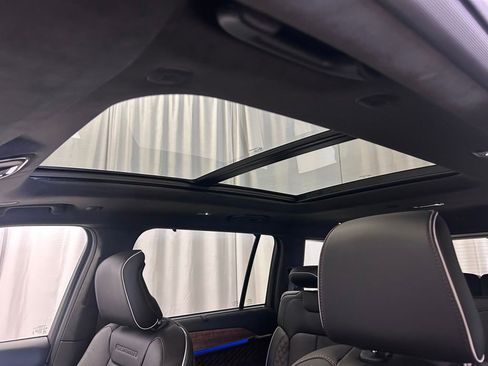 New 2026 Jeep Grand Cherokee L Summit AWD/4WD image 19