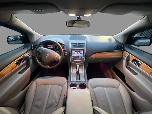 Used 2013 Lincoln MKX AWD image 22