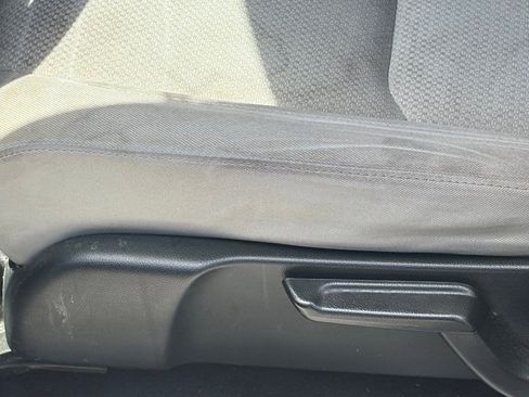 Used 2022 Honda HR-V EX image 6