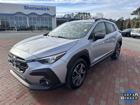 Used 2024 Subaru Crosstrek 2.0i Premium image 1