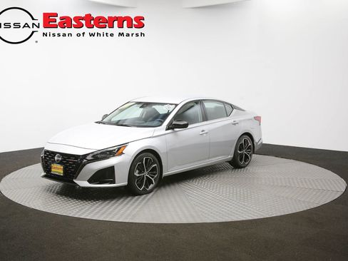 Used 2023 Nissan Altima 2.5 SR image 51