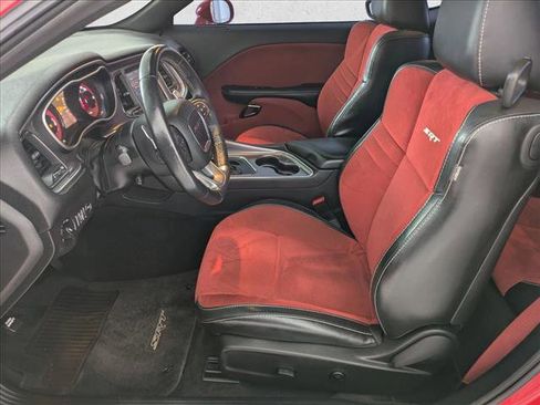 Used 2015 Dodge Challenger SRT Hellcat image 16