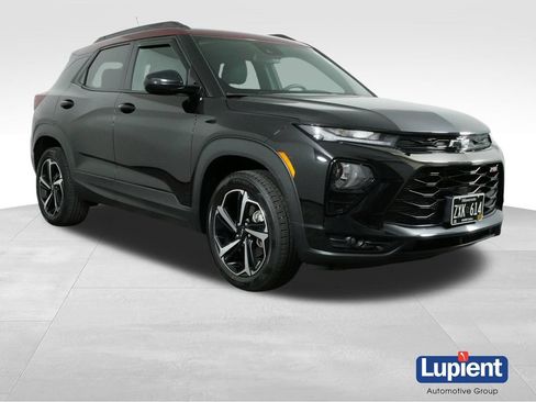 Used 2023 Chevrolet TrailBlazer RS w/ Sun and Liftgate Package AWD/4WD image 1