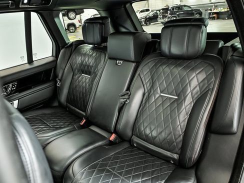 Used 2021 Land Rover Range Rover SV Autobiography Dynamic image 16