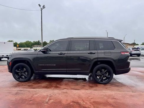 Used 2021 Jeep Grand Cherokee L Limited AWD/4WD image 9