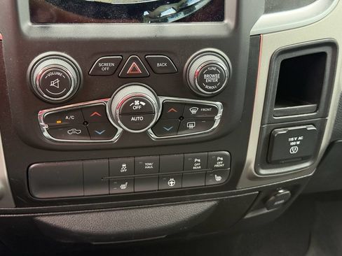Used 2019 RAM 1500 Lone Star RWD image 19