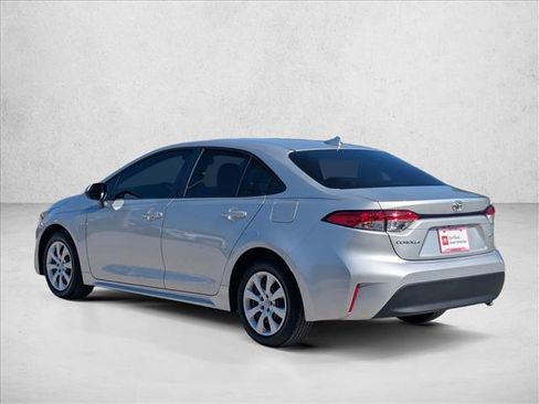 Used 2024 Toyota Corolla LE FWD image 8