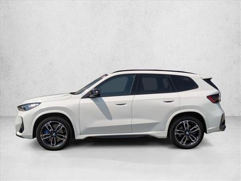 Used 2024 BMW X1 M35i AWD/4WD image 9