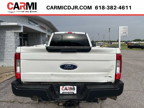 Used 2019 Ford F250 XL w/ Power Equipment Group AWD/4WD image 5