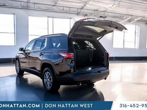 Used 2023 Chevrolet Traverse LT image 30