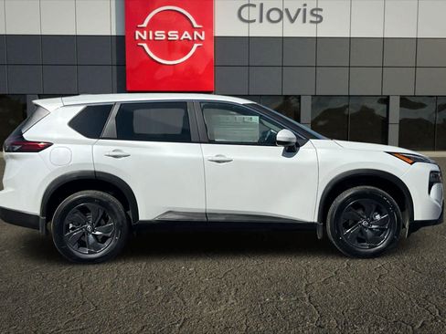 New 2026 Nissan Rogue SV FWD image 9