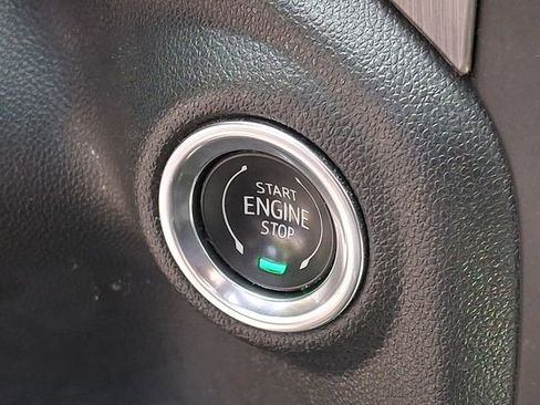Used 2021 GMC Sierra 1500 Denali w/ Denali Ultimate Package AWD/4WD image 18
