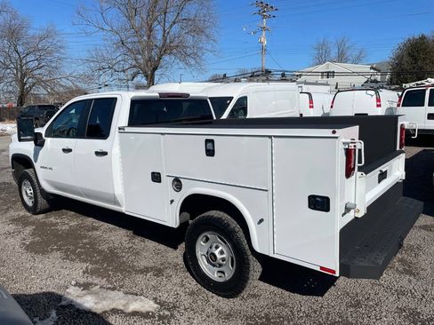 Used 2023 Chevrolet Silverado 2500 W/T w/ WT Convenience Package AWD/4WD image 7