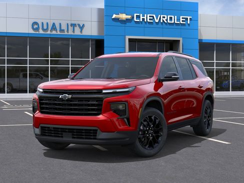 New 2026 Chevrolet Traverse LT w/ Midnight/Sport Edition FWD image 6