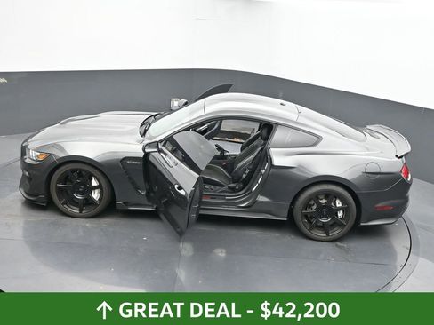 Used 2017 Ford Mustang Shelby GT350 image 62