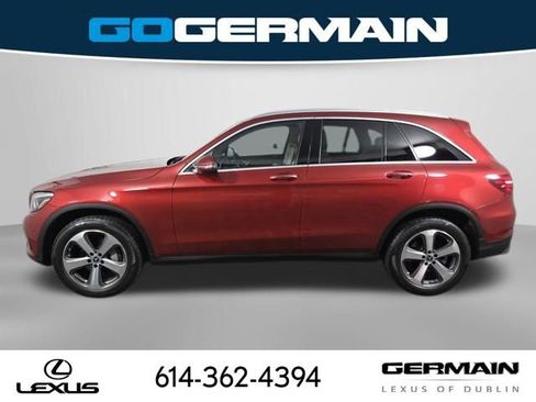 Used 2018 Mercedes-Benz GLC 300 4MATIC image 11