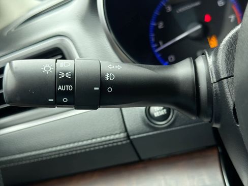 Used 2019 Subaru Outback 3.6R Limited image 24