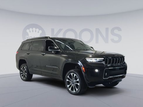 Used 2023 Jeep Grand Cherokee L Overland image 2