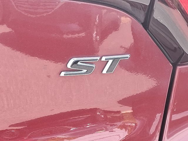 Certified 2024 Buick Encore GX Sport Touring AWD/4WD image 30
