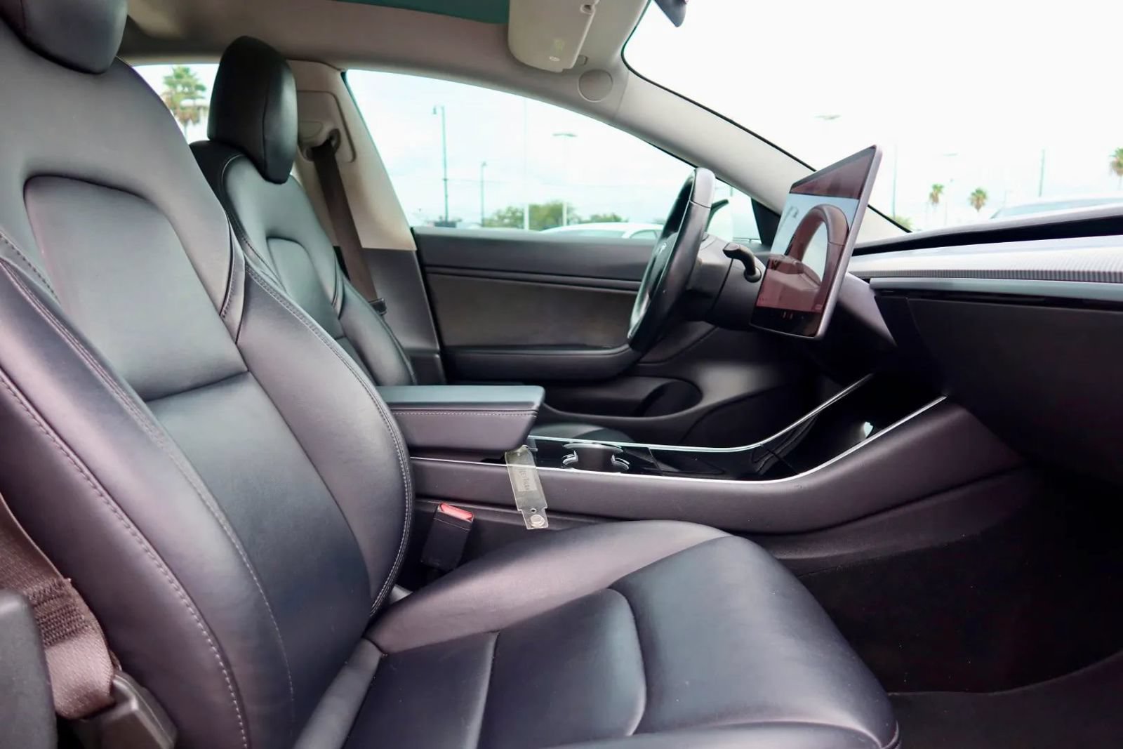 Used 2018 Tesla Model 3 Long Range AWD/4WD image 16