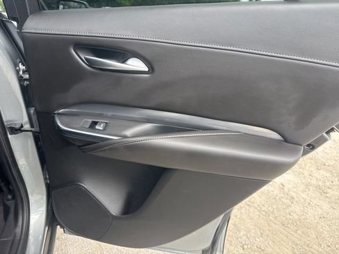 Used 2025 Cadillac XT4 Premium Luxury FWD image 23