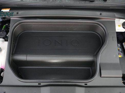 Used 2023 Hyundai Ioniq 6 Limited w/ Cargo Package RWD image 28